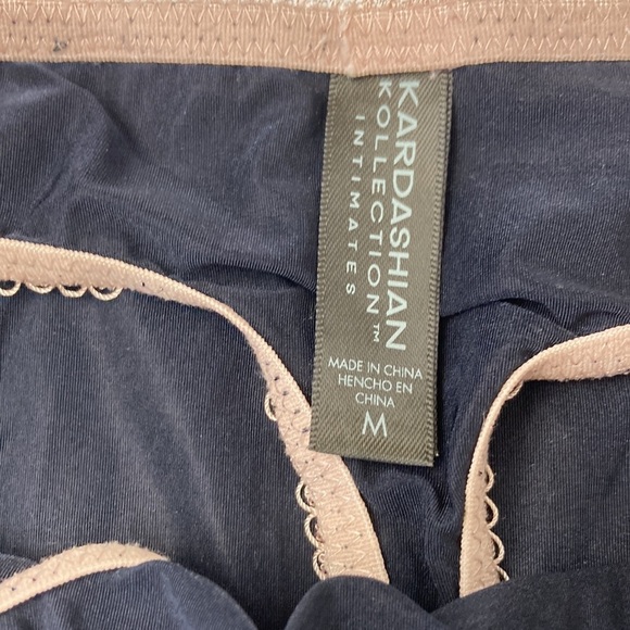 Kardashian Kollection NWT Lace Entice Corset 34B & Boy Short Garter M Coquette - Picture 11 of 16